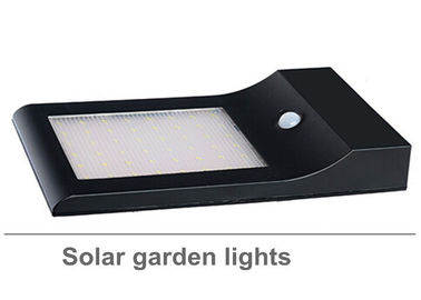 3000 - 6500K 5 W 태양 옥외 LED 가로등/태양 조경 점화