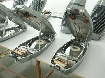 보장 3 년은 Meanwell 100W 가로등을 120도 광속 각 지도했습니다