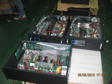 힘 성곽 시리즈 선반은 올립니다 데이터 센터를 위한 10kva 220vac를 거치합니다