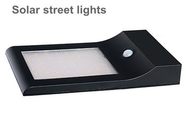 태양 에너지 고성능 LED 도시 가로등 에피 스타 칩 80-90lm/W를 가진 5개 와트